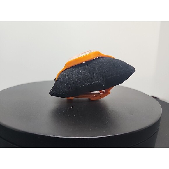 Swatch Women Orange Dial Plastic Case Plastic Band Quartz Wristwatch Needs Batt. - Picture 3 of 7